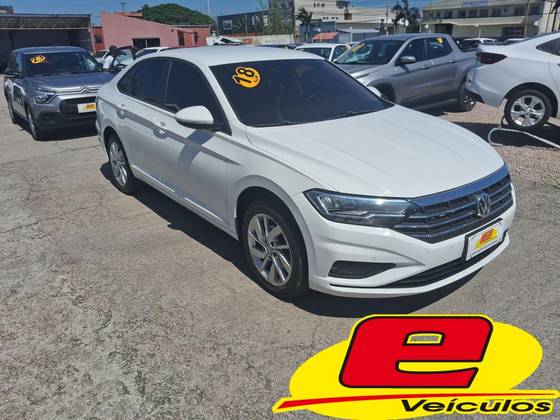 VOLKSWAGEN JETTA 1.4 250 TSI TOTAL FLEX COMFORTLINE TIPTRONIC